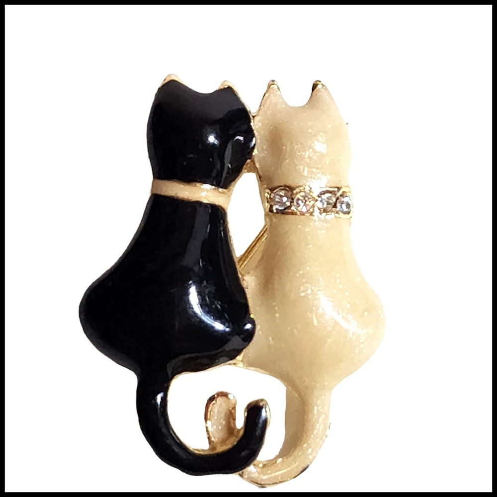 Vintage Black Cream Enamel Cat Two Cats Pin with Rhinestone  Brooch‎ Pin